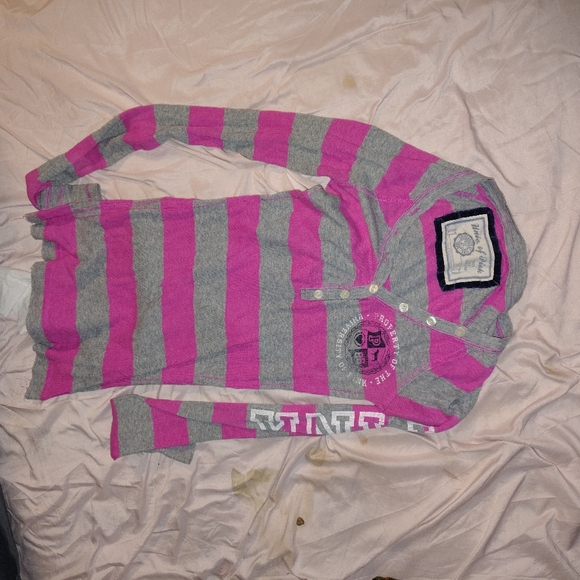 Shirts - Picture 6 of 6